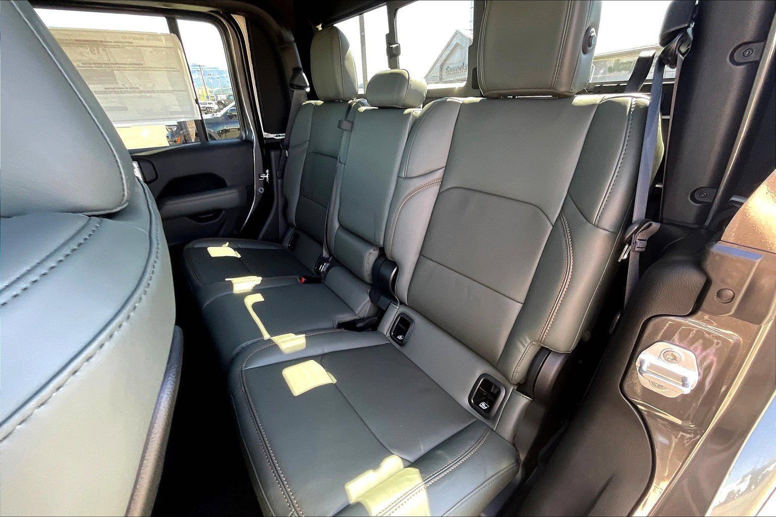 New 2025 Jeep Gladiator Mojave AWD/4WD image 11