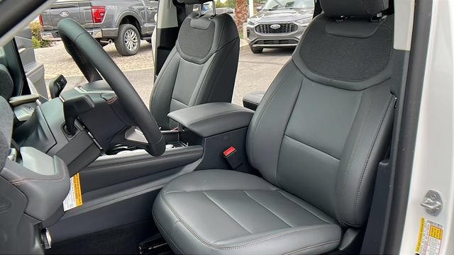 New 2026 Ford Explorer Active w/ Active Comfort Package RWD image 16