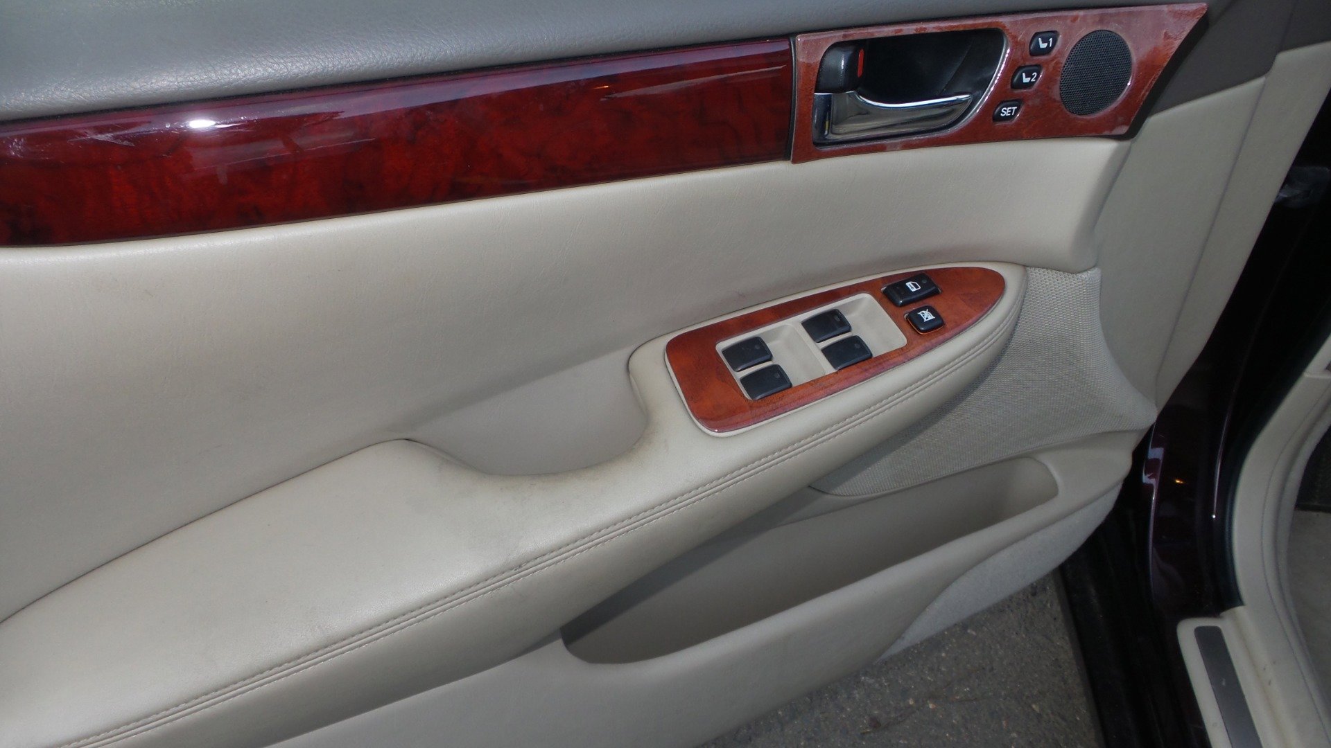 Used 2004 Lexus ES 330 image 13