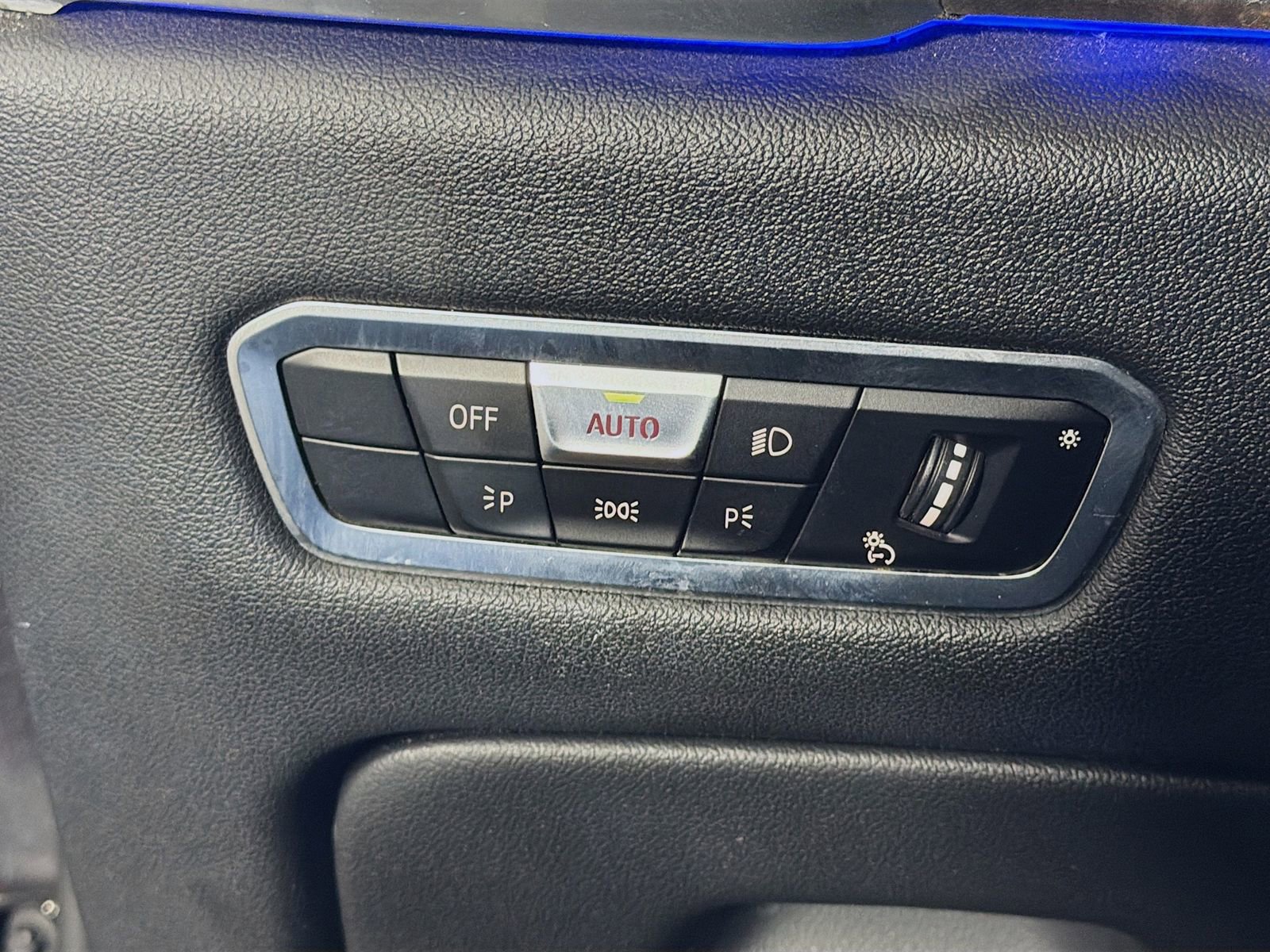 Used 2023 BMW X5 xDrive40i image 11