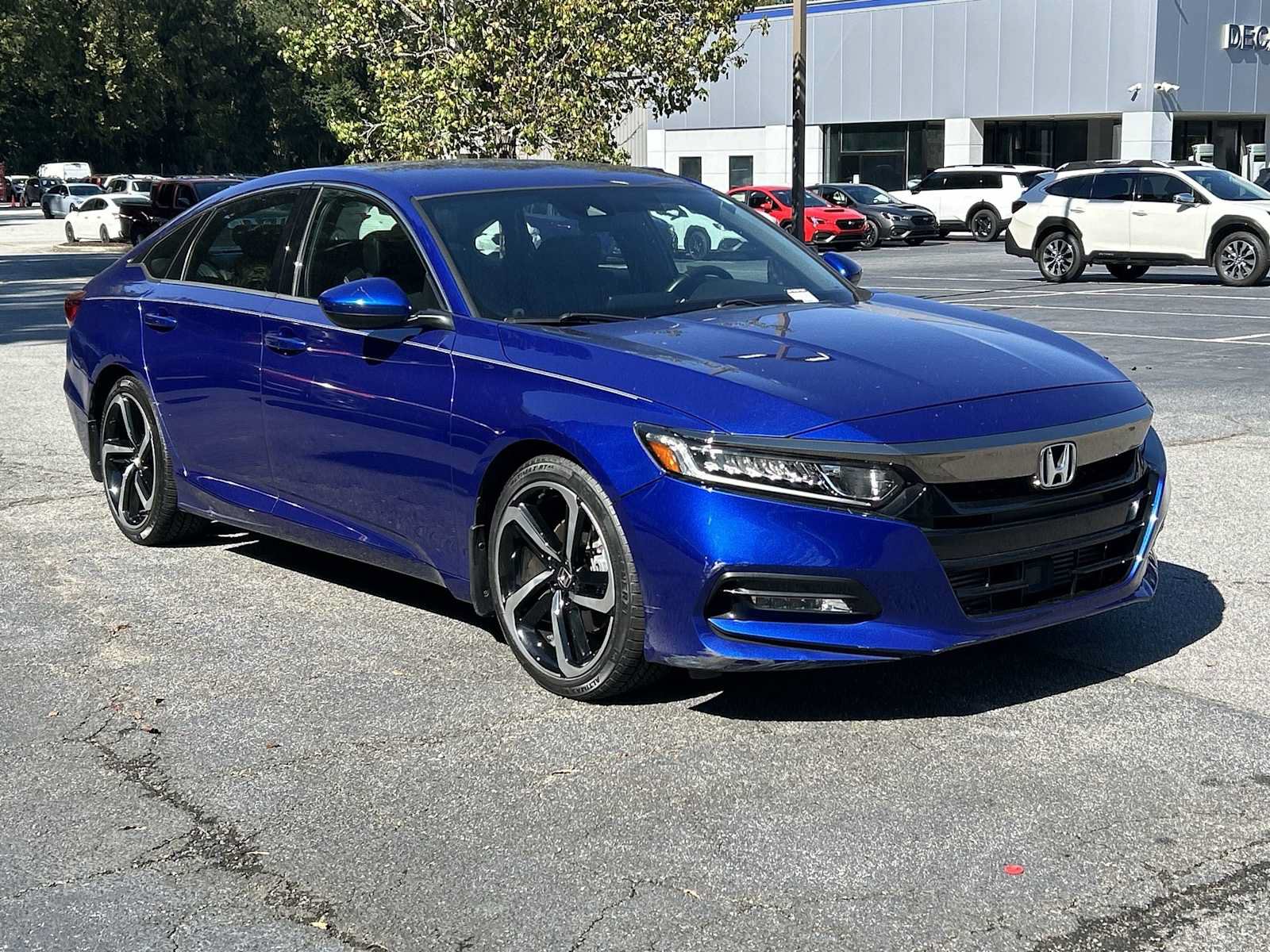 Used 2018 Honda Accord Sport image 5