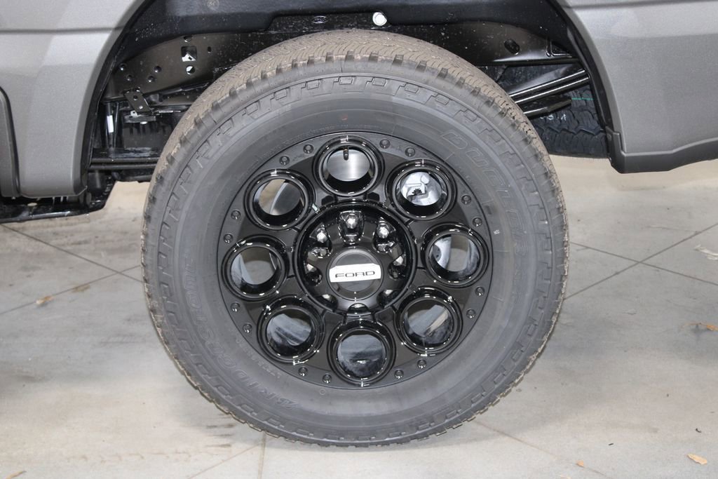 New 2026 Ford F250 Lariat w/ Black Appearance Package image 20