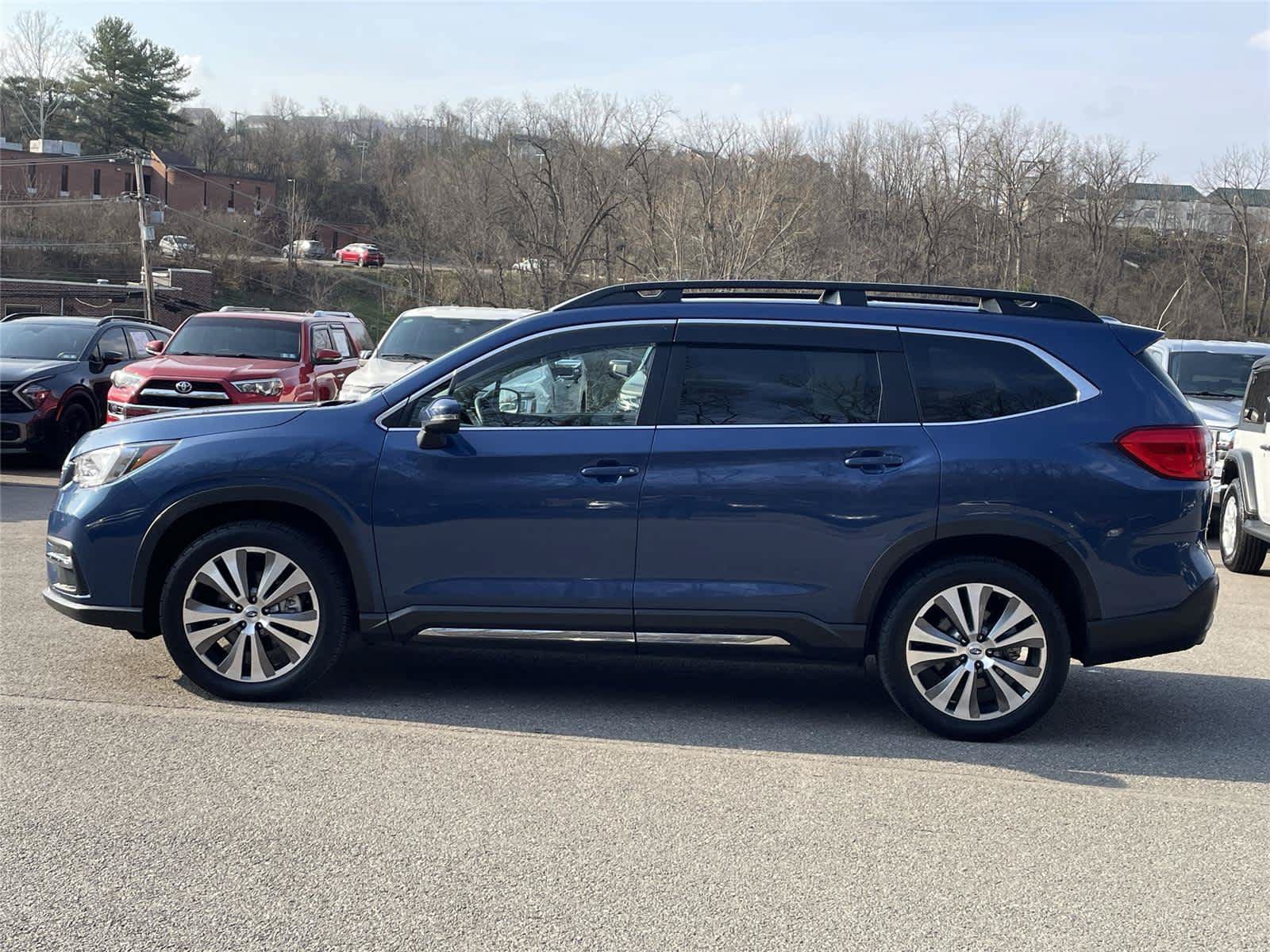 Certified 2022 Subaru Ascent Limited w/ Technology Package image 2