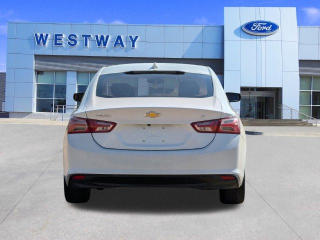 Used 2019 Chevrolet Malibu LT FWD image 4
