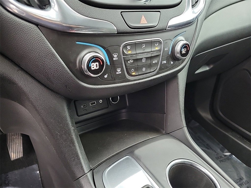 Used 2020 Chevrolet Equinox LT image 27