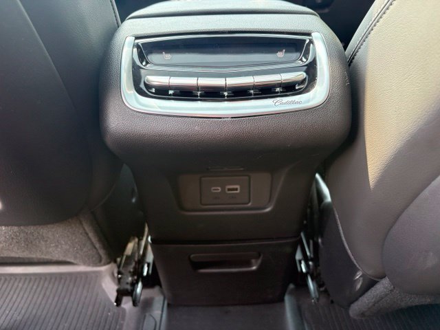 Certified 2024 Cadillac XT6 Premium Luxury w/ LPO, Floor Liner Package AWD/4WD image 19