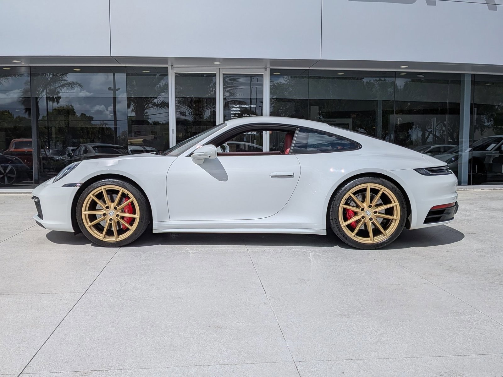 Used 2022 Porsche 911 Carrera S RWD video 2
