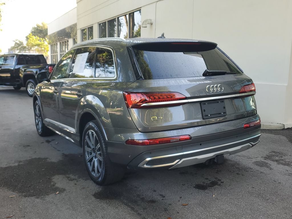 Used 2022 Audi Q7 2.0T Premium Plus AWD/4WD image 3