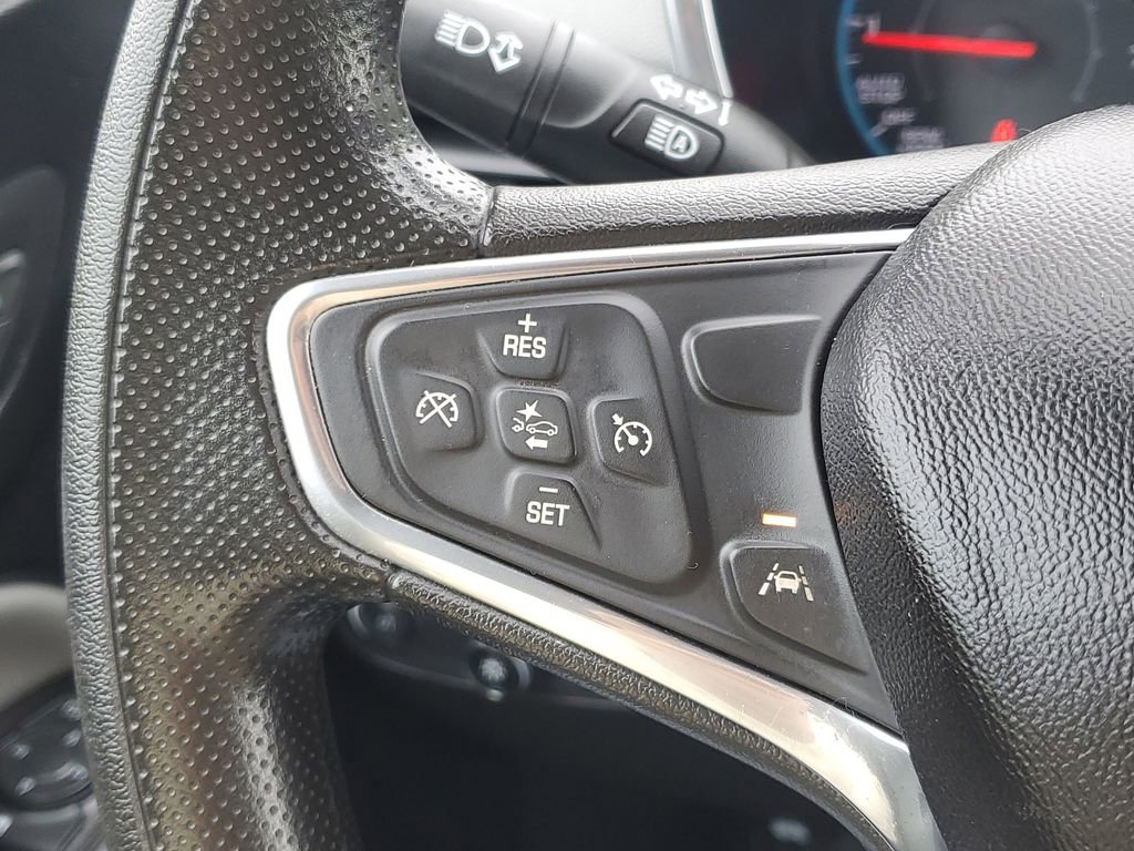 Used 2020 Chevrolet Equinox LS w/ LS Convenience Package FWD image 13