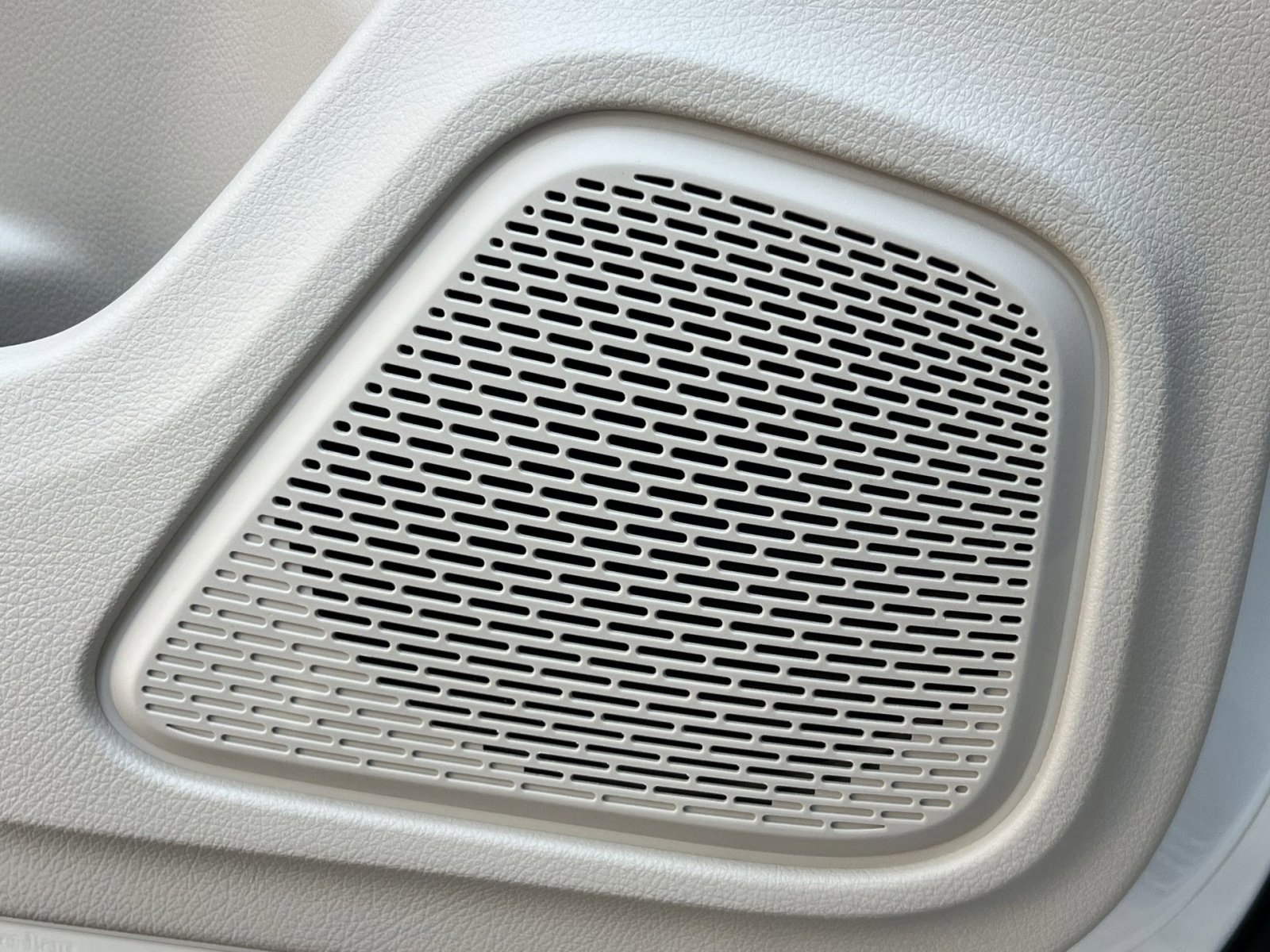 New 2025 Mercedes-Benz CLA 250 4MATIC image 33