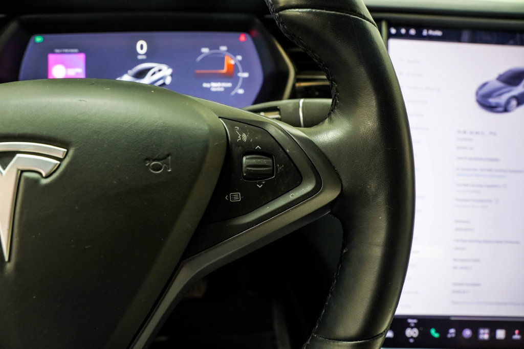 Used 2020 Tesla Model S Long Range Plus AWD/4WD image 33