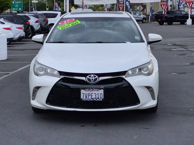 Used 2017 Toyota Camry XSE w/ Moonroof Package FWD image 2