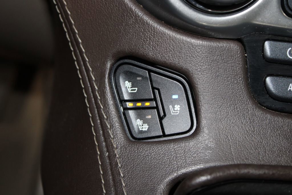 Used 2019 Chevrolet Suburban Premier w/ Max Trailering Package image 48