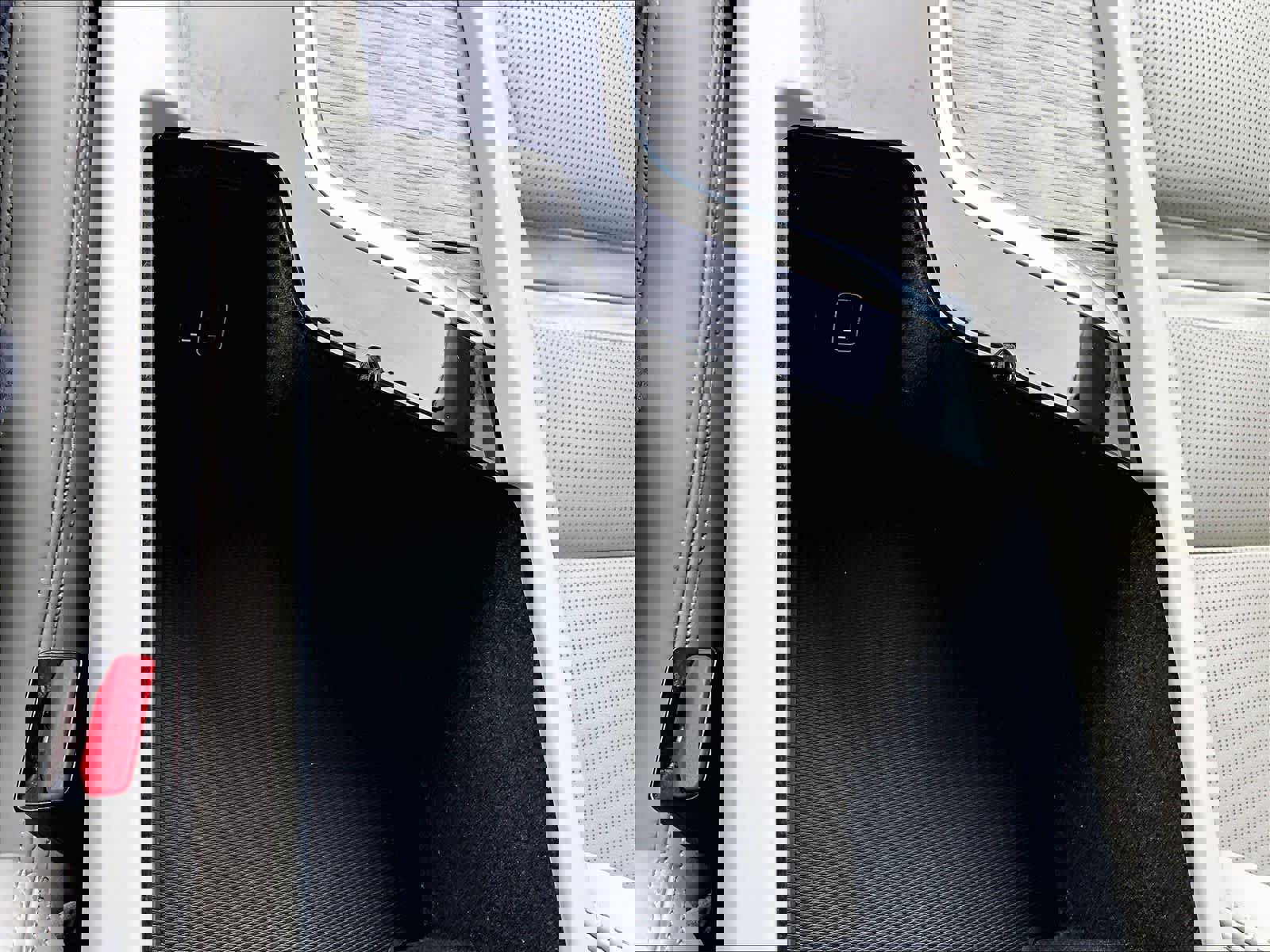 Used 2021 Volvo XC60 T8 Inscription w/ Advanced Package image 35