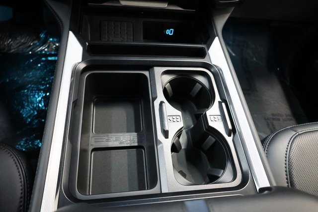 Used 2025 Ford F450 Platinum w/ FX4 Off-Road Package image 88