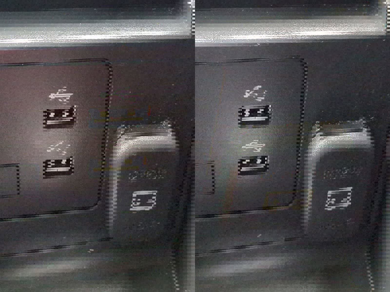 Used 2023 MAZDA CX-30 AWD 2.5 S w/ Select Package image 28