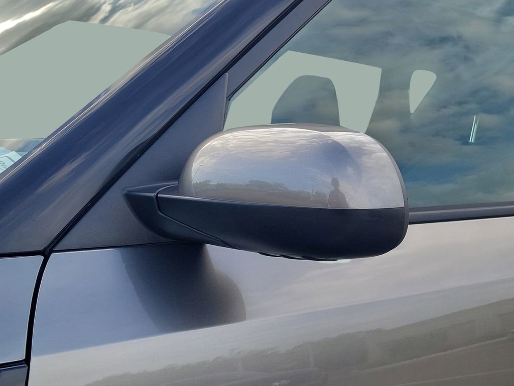 Used 2019 Kia Soul + FWD image 26