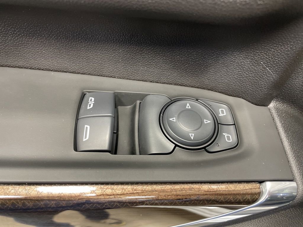 Used 2025 Chevrolet Silverado 2500 LT image 21