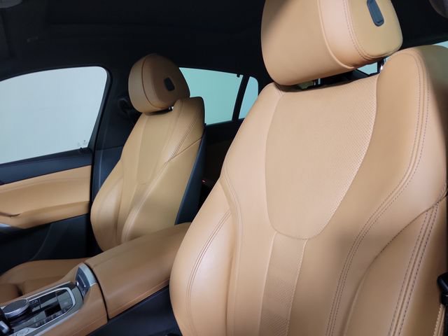 Used 2022 BMW X6 xDrive40i w/ M Sport Package AWD/4WD image 22