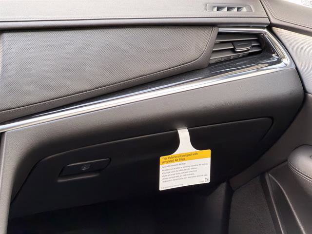 New 2026 Cadillac XT5 Premium Luxury w/ LPO, ONYX Package FWD image 15