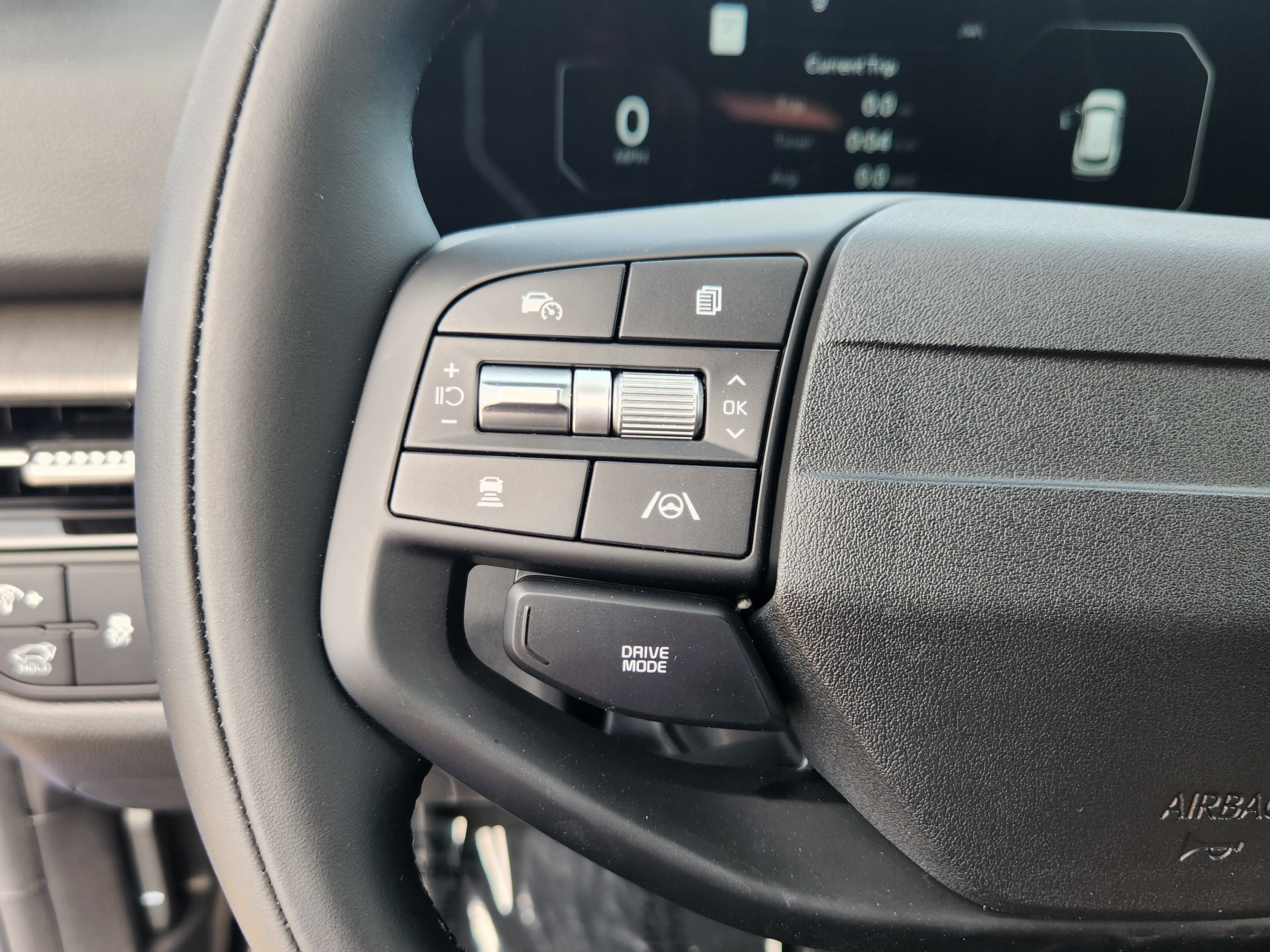 New 2026 Kia Sportage X-Line w/ X-Line Technology Package AWD/4WD image 15