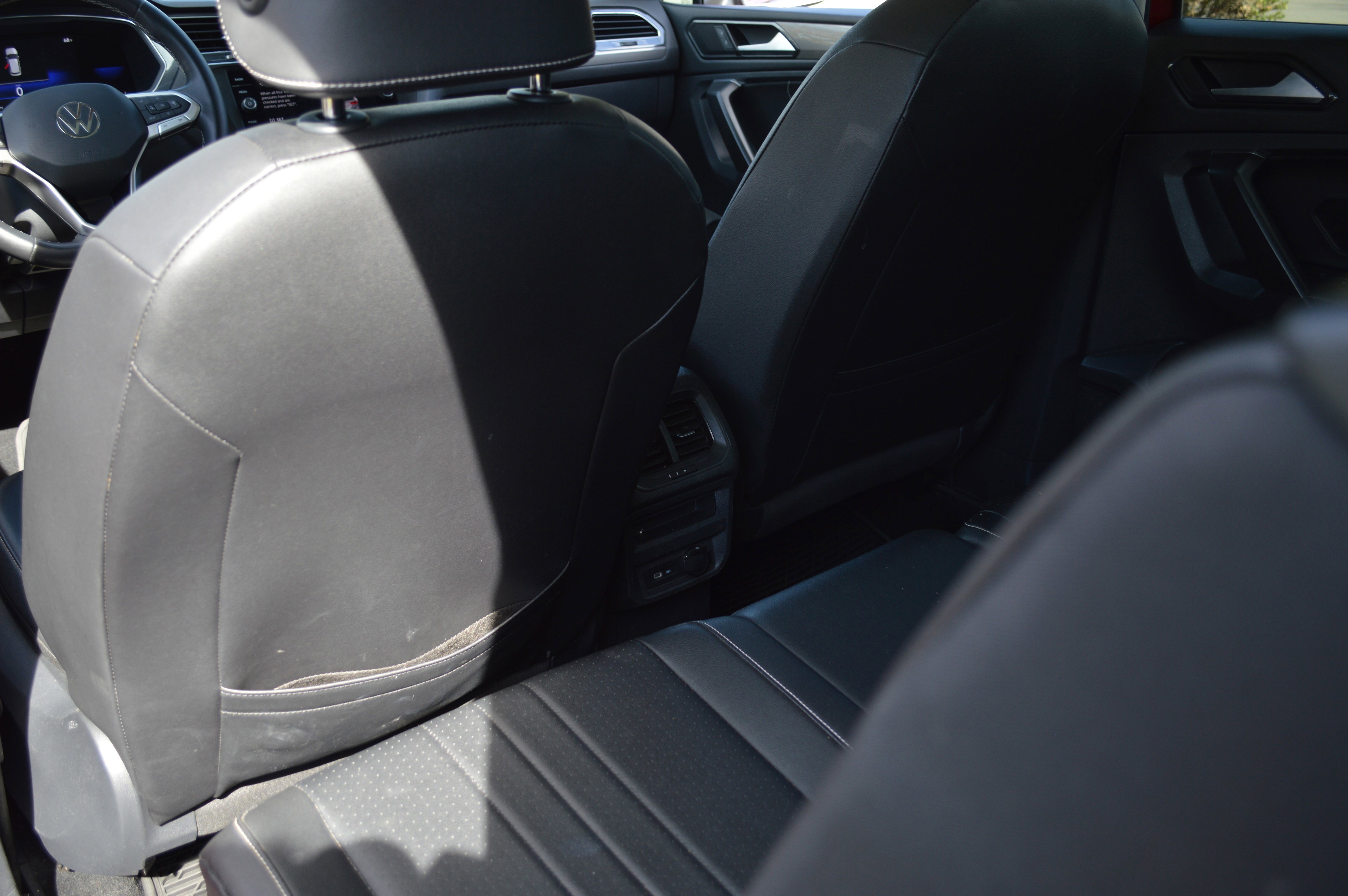 Used 2022 Volkswagen Tiguan SE image 29