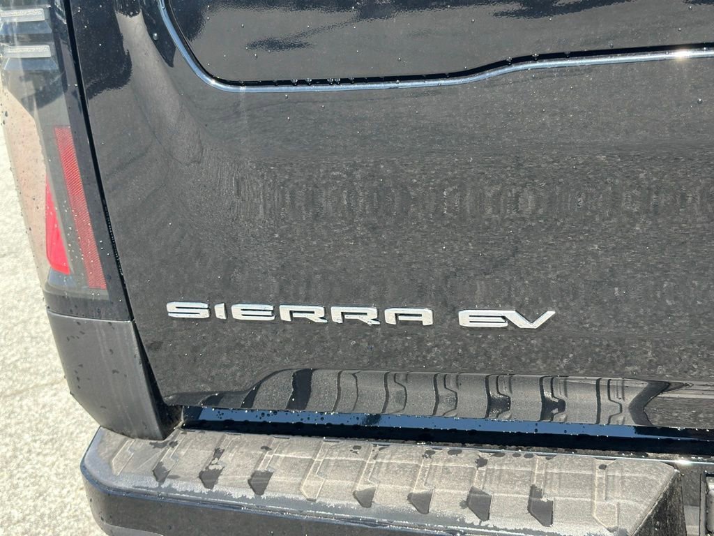 New 2026 GMC Sierra EV Elevation w/ Premium Package AWD/4WD image 35