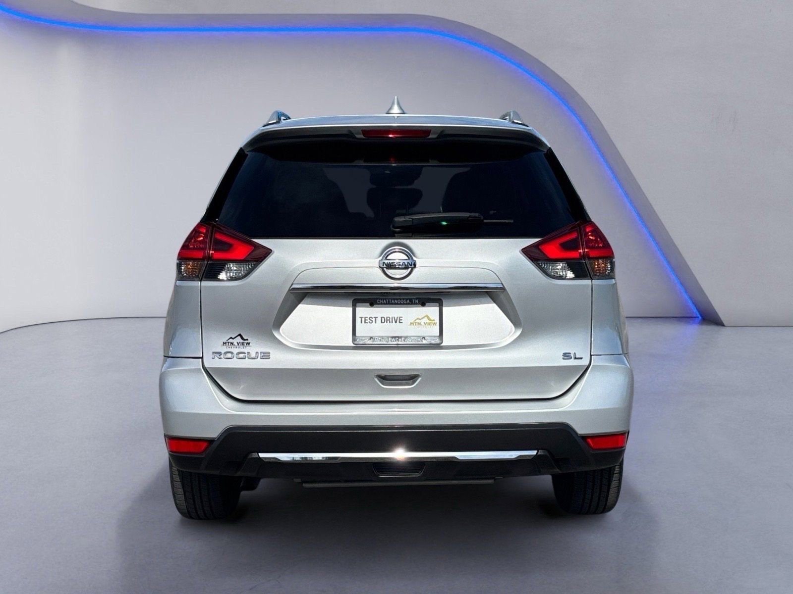 Used 2018 Nissan Rogue SL image 12