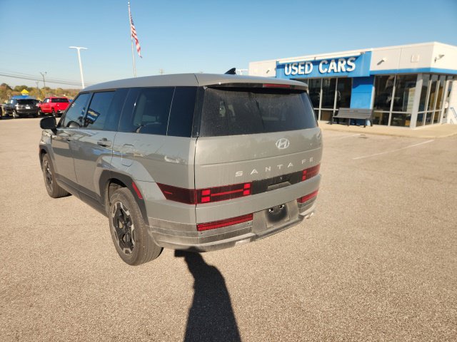 Used 2025 Hyundai Santa Fe SE AWD/4WD image 9