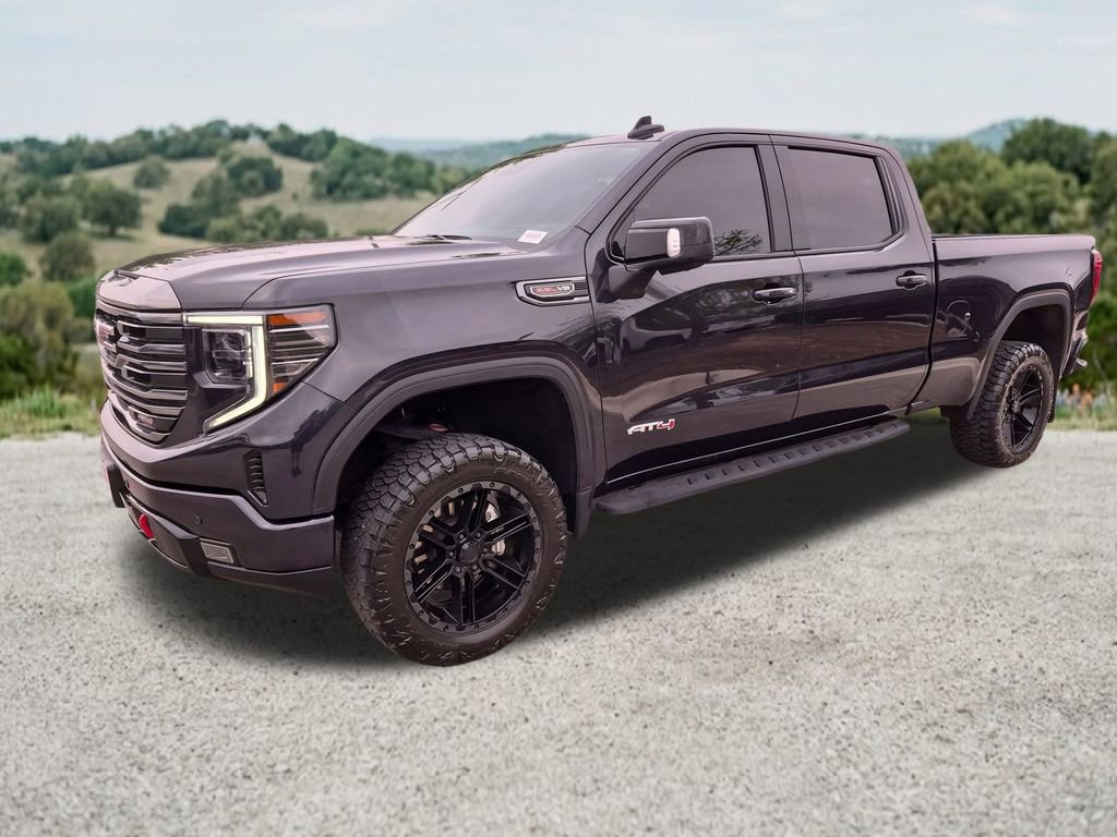 Used 2022 GMC Sierra 1500 AT4 w/ AT4 Premium Package AWD/4WD image 3