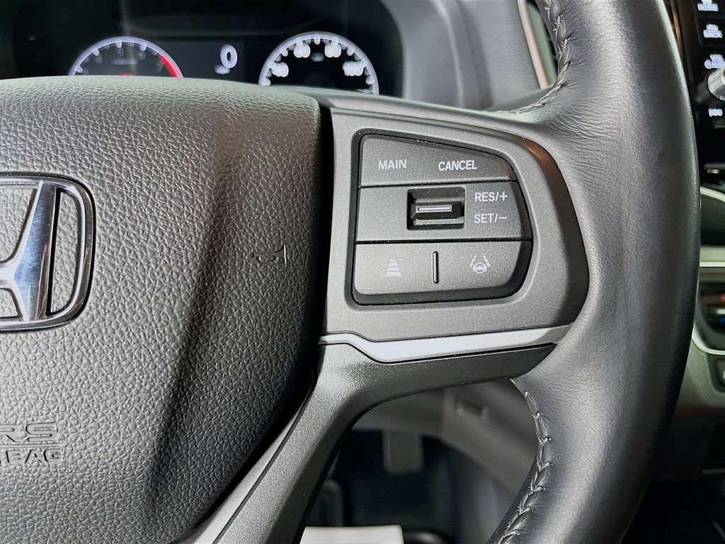 Used 2024 Honda Ridgeline Sport image 17