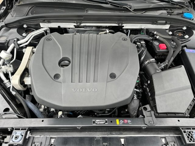Certified 2024 Volvo S60 B5 Plus w/ Climate Package AWD/4WD image 34