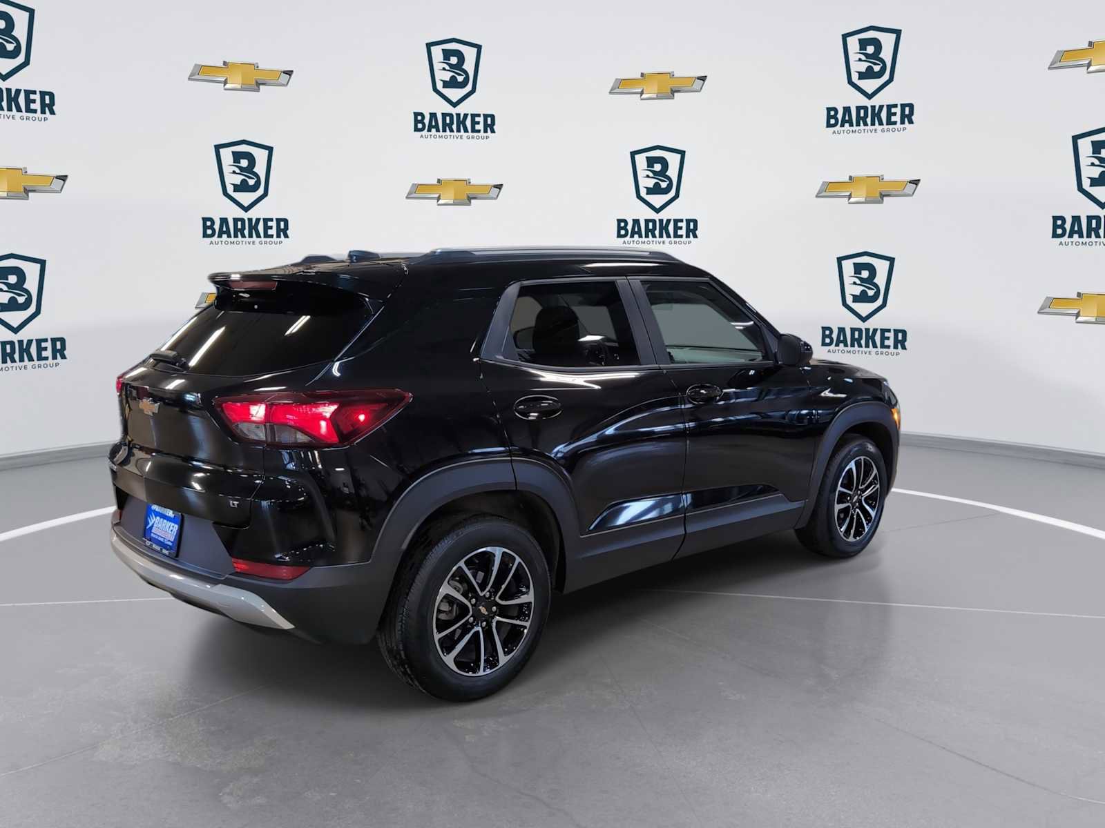Used 2025 Chevrolet TrailBlazer LT FWD image 8