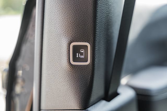 New 2027 Chrysler Pacifica Select FWD image 42