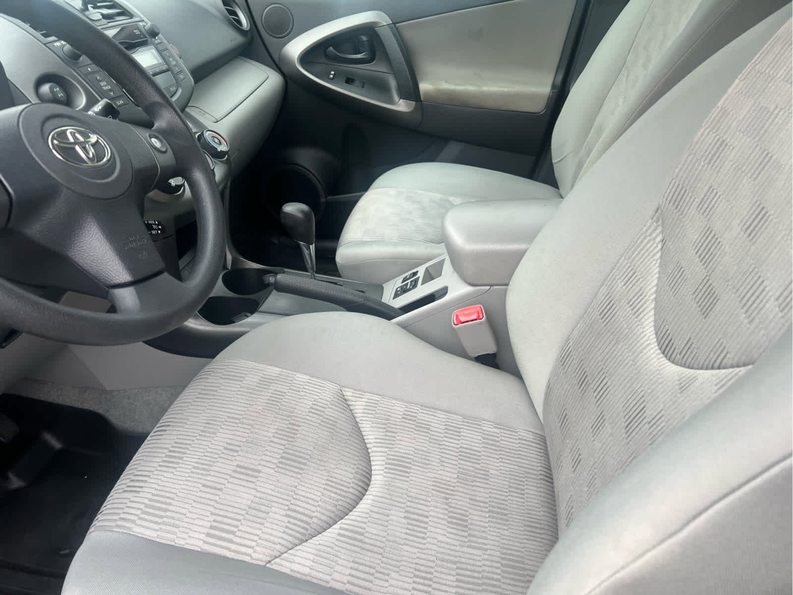 Used 2011 Toyota RAV4 4WD w/ Base L4 Extra Value Pkg image 7