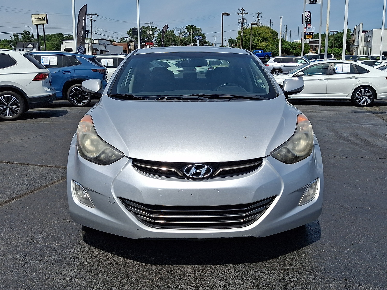 Used 2013 Hyundai Elantra Limited FWD image 2