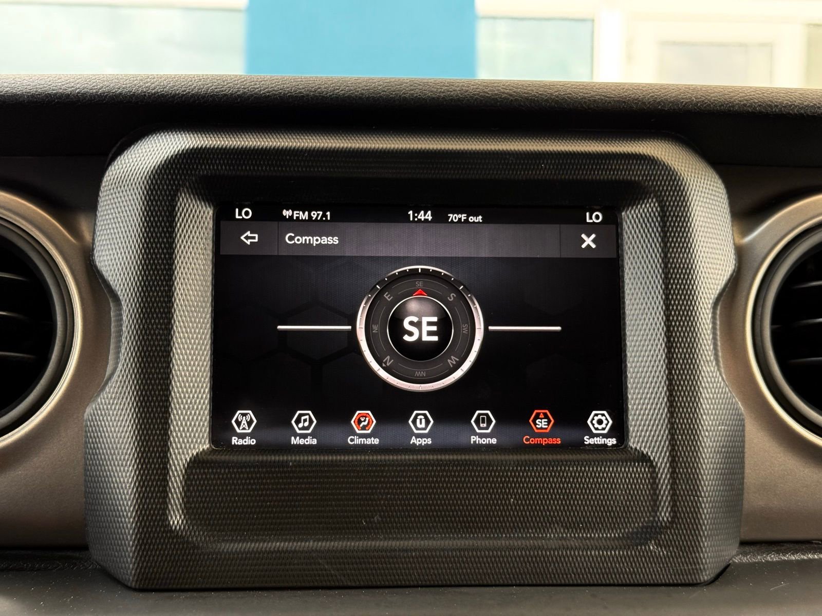 Used 2018 Jeep Wrangler Unlimited Sport S image 48