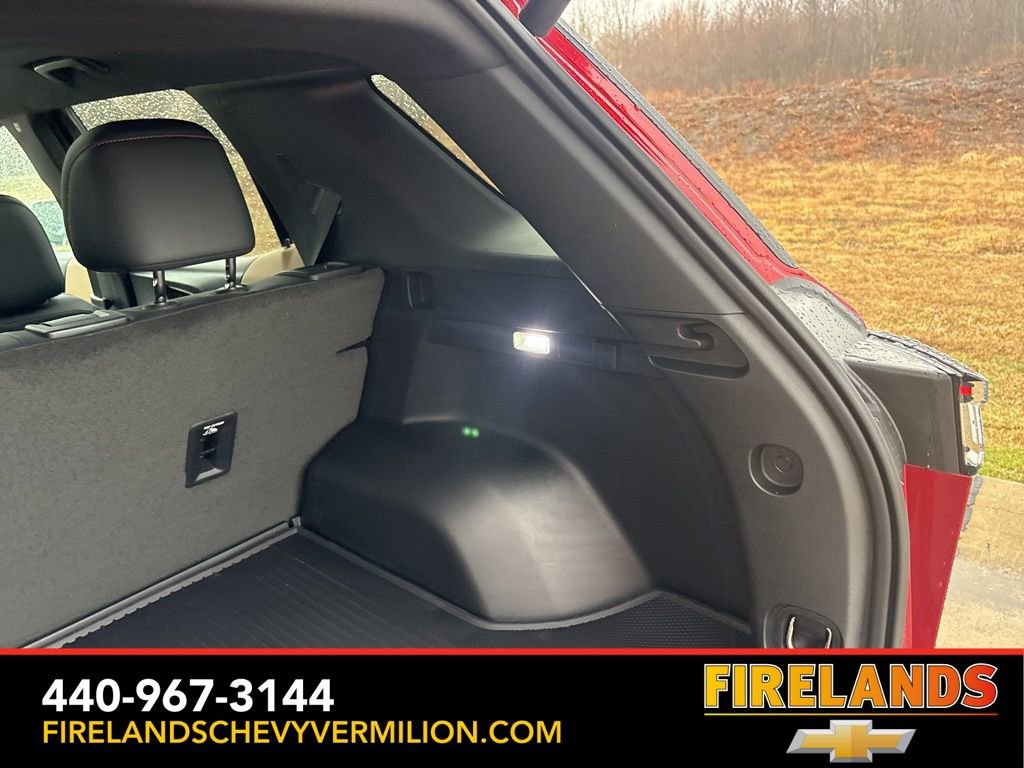 New 2026 Chevrolet Equinox ACTIV w/ Convenience Package III image 57
