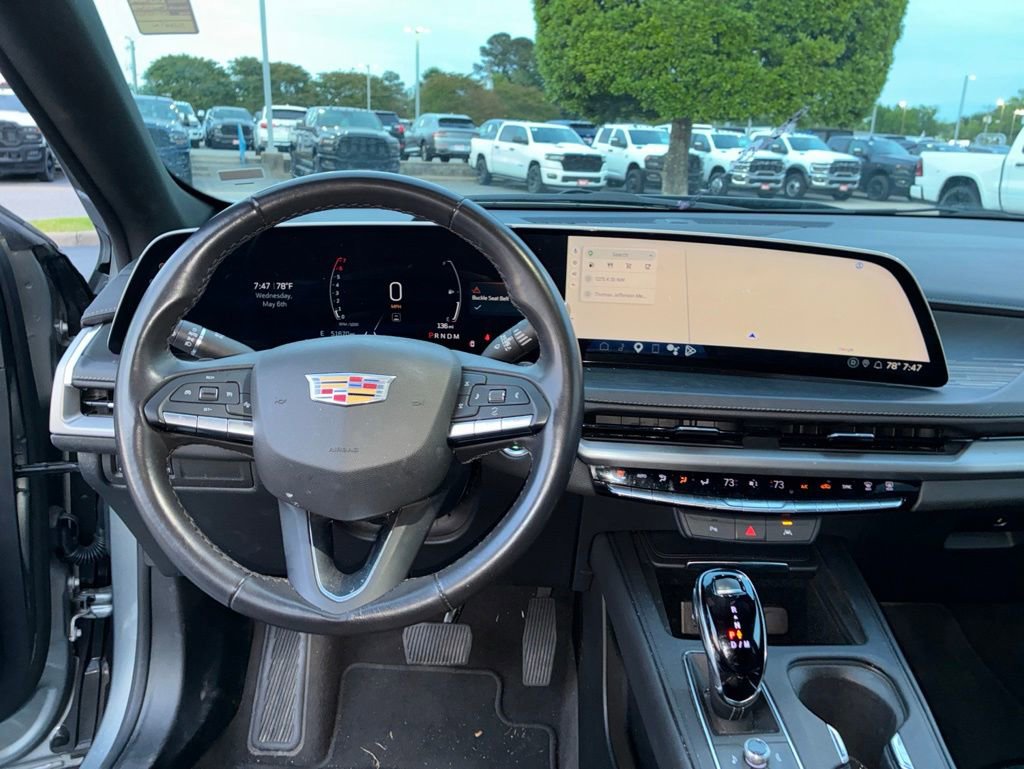 Used 2024 Cadillac XT4 Premium Luxury AWD/4WD image 23
