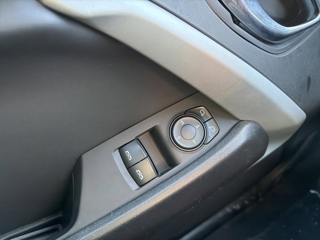 Used 2020 Chevrolet Camaro LT image 25