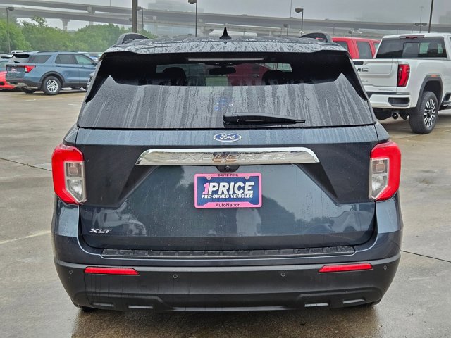 Used 2024 Ford Explorer XLT RWD image 7