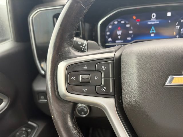Used 2022 Chevrolet Silverado 1500 LT AWD/4WD image 19