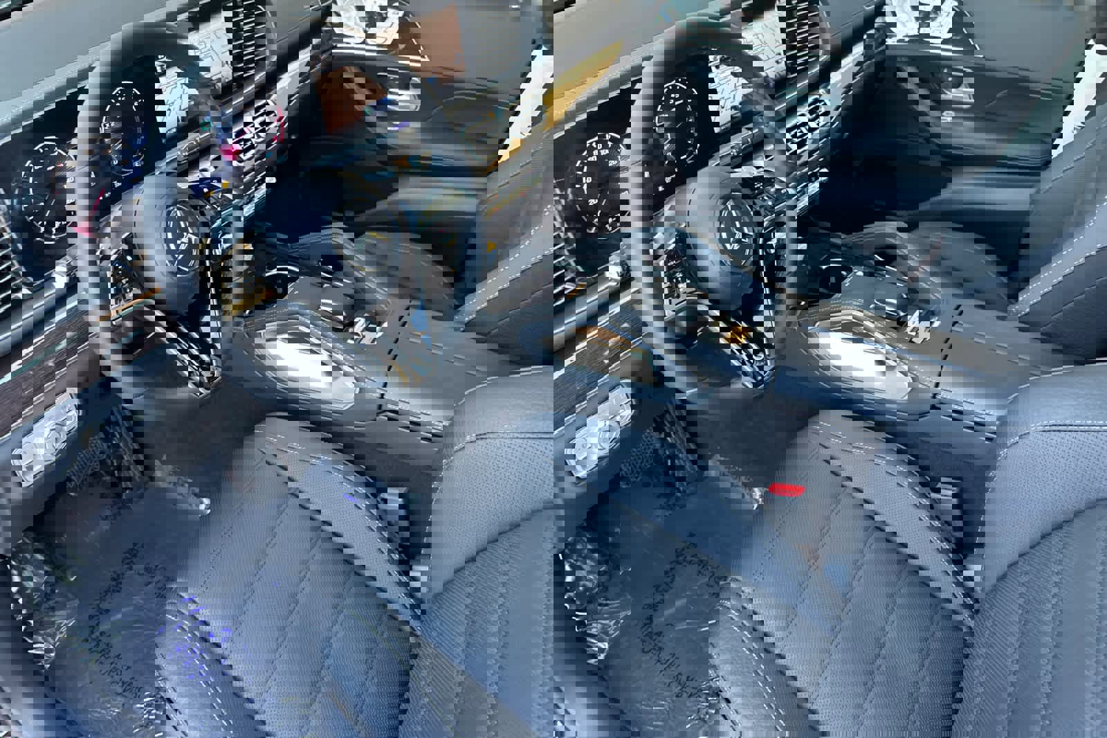 New 2025 Mercedes-Benz GLS 450 4MATIC image 9