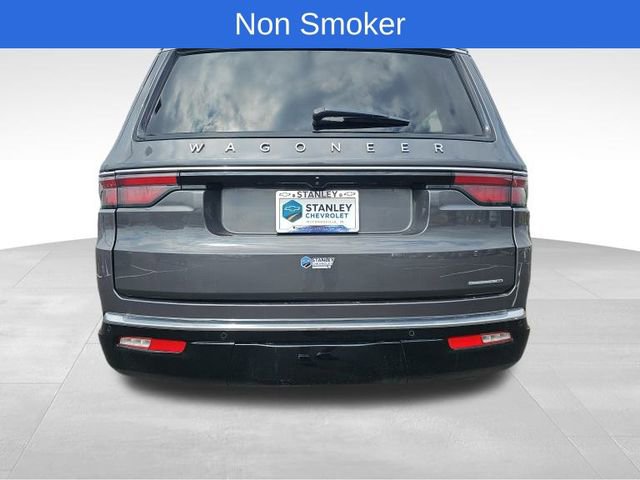 Used 2024 Jeep Wagoneer Series II w/ Flexible Seating Group image 4