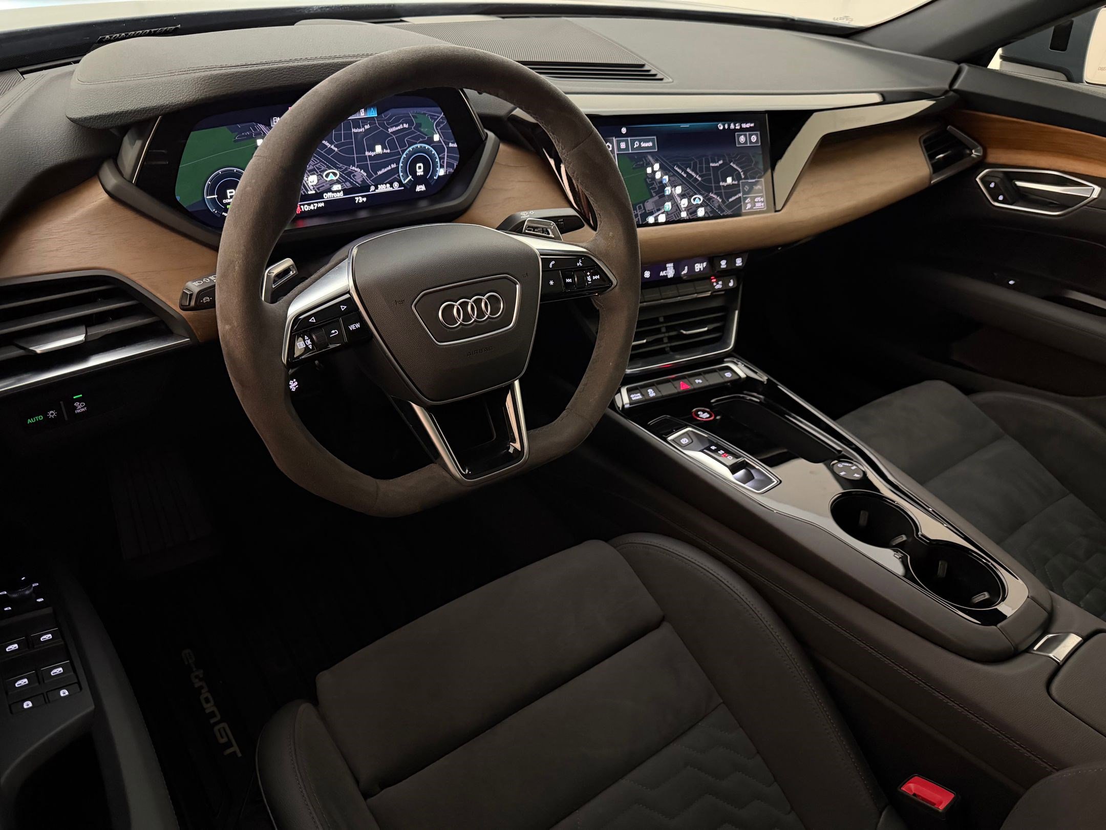 Used 2022 Audi e-tron GT Premium Plus AWD/4WD image 4