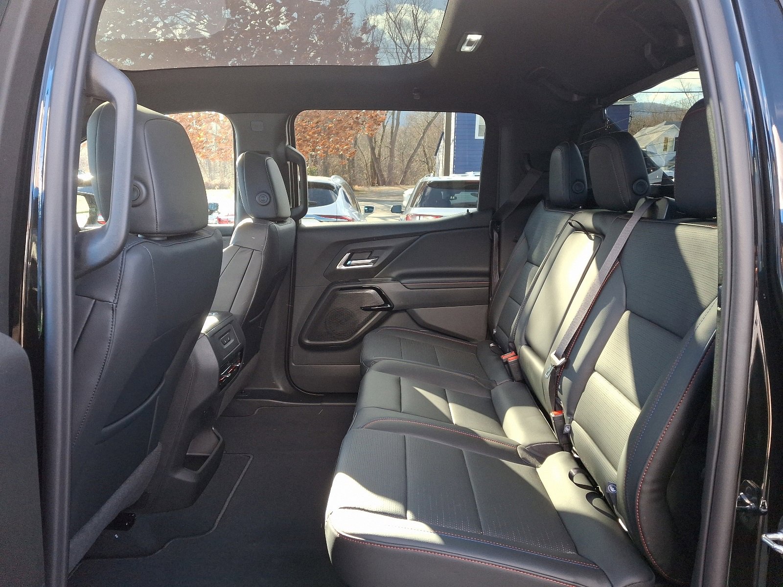 New 2025 Chevrolet Silverado EV RST image 10