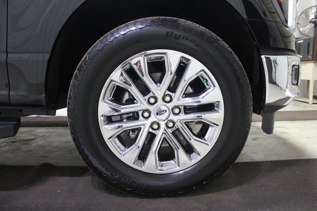 Used 2025 Ford F150 Lariat w/ Equipment Group 501A Mid image 28