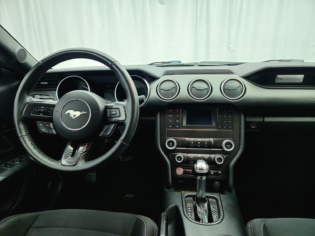 Used 2019 Ford Mustang Coupe RWD image 24