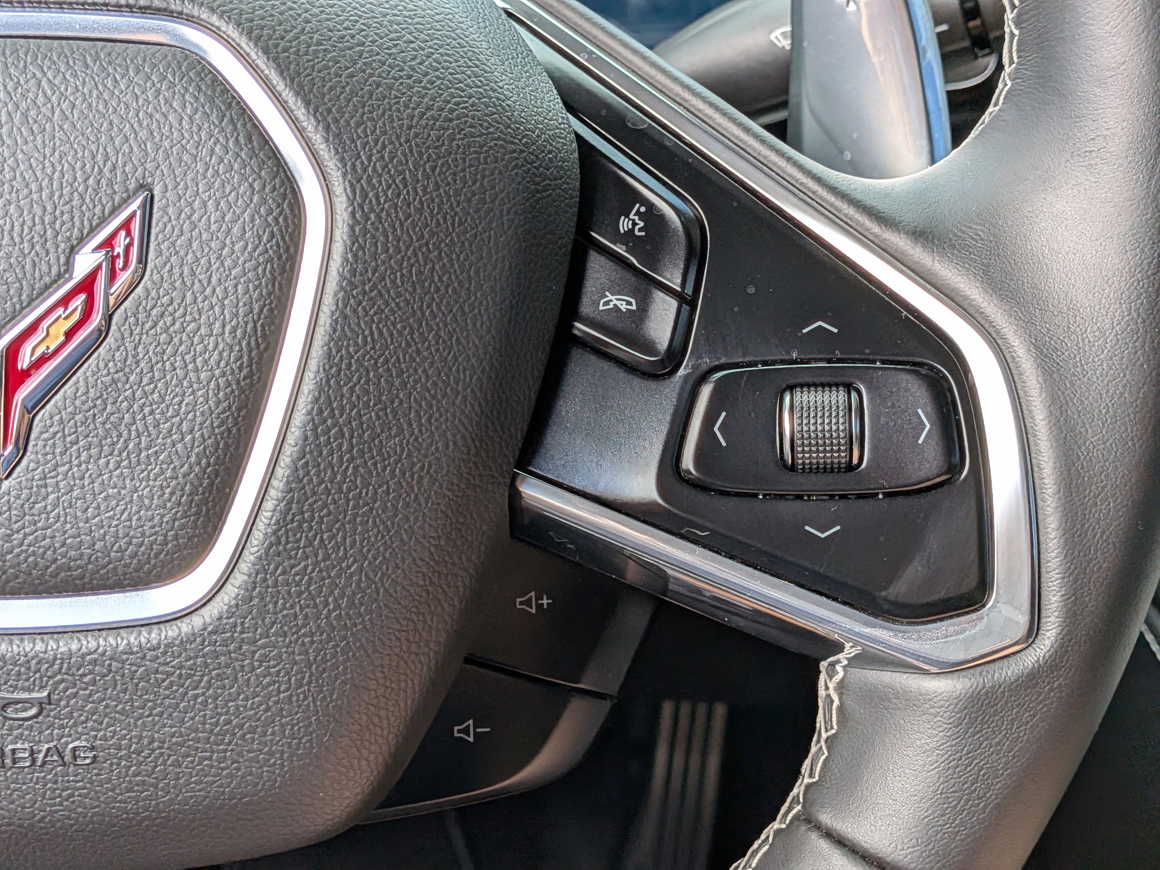 Used 2023 Chevrolet Corvette Stingray Coupe w/ Z51 Performance Package image 22