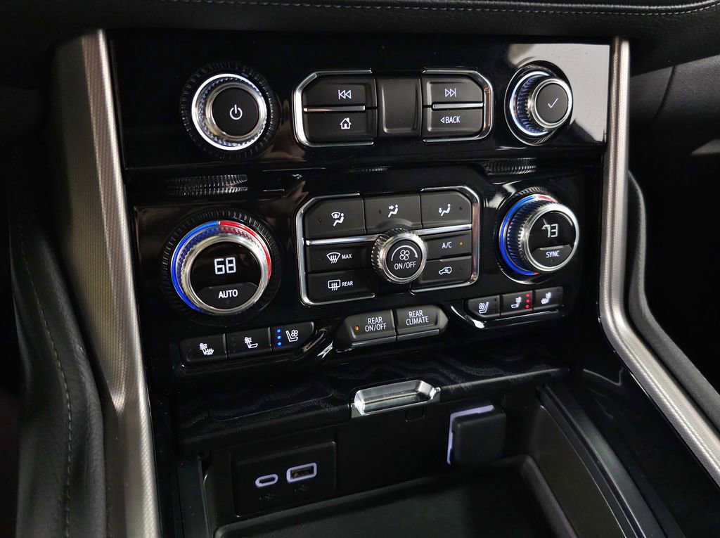 Used 2024 GMC Yukon Denali AWD/4WD image 34